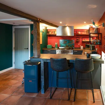 Bramble Cottage *